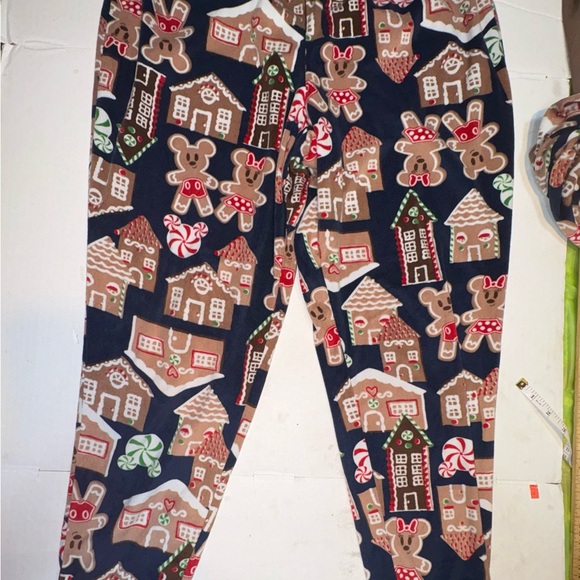 Disney Holiday Gingerbread Mickey & Minnie Mouse long sleeve pajama set large - Picture 5 of 8